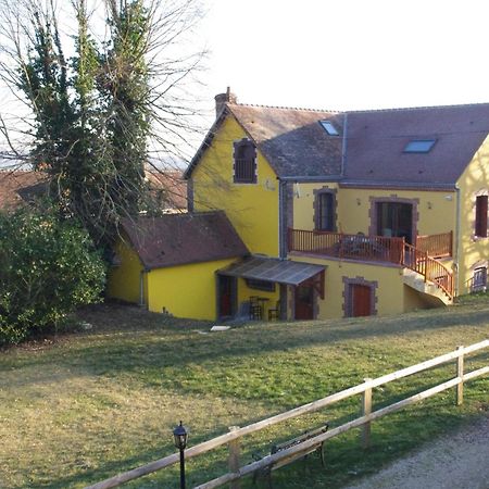 Logis-Hotel Restaurant Auberge Les Vallees Du Perche Vichères Eksteriør billede